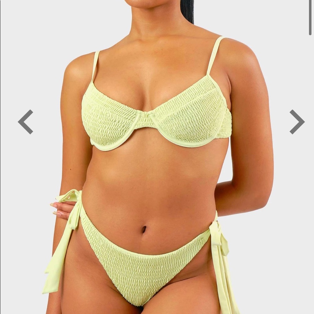 Blackbough bikini